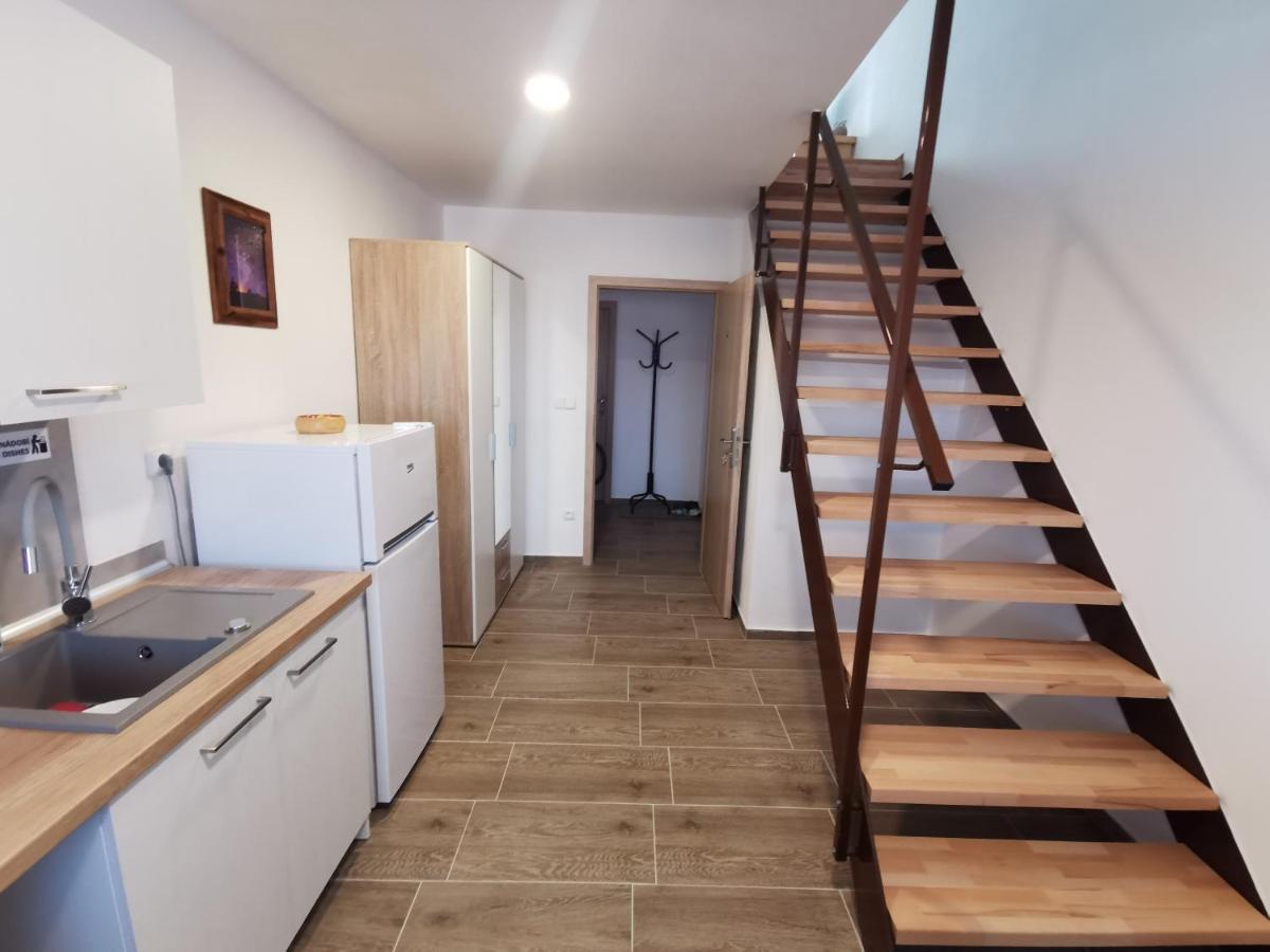 Apartmany Svitkov 79 Pardubice Zewnętrze zdjęcie
