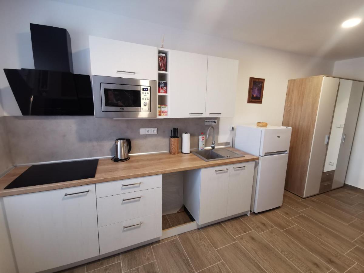 Apartmany Svitkov 79 Pardubice Zewnętrze zdjęcie