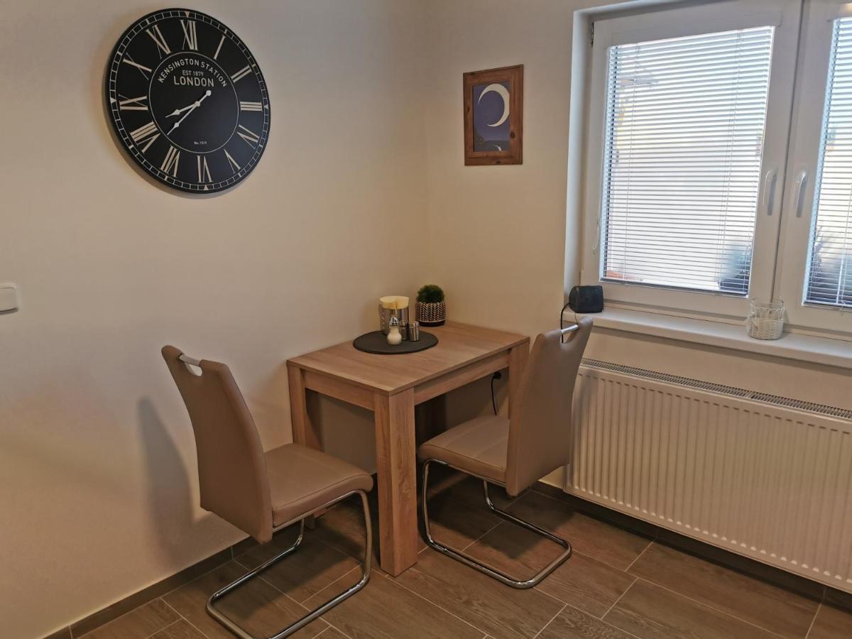Apartmany Svitkov 79 Pardubice Zewnętrze zdjęcie
