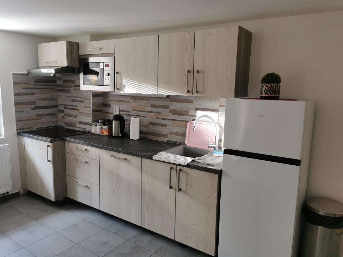 Apartmany Svitkov 79 Pardubice Zewnętrze zdjęcie