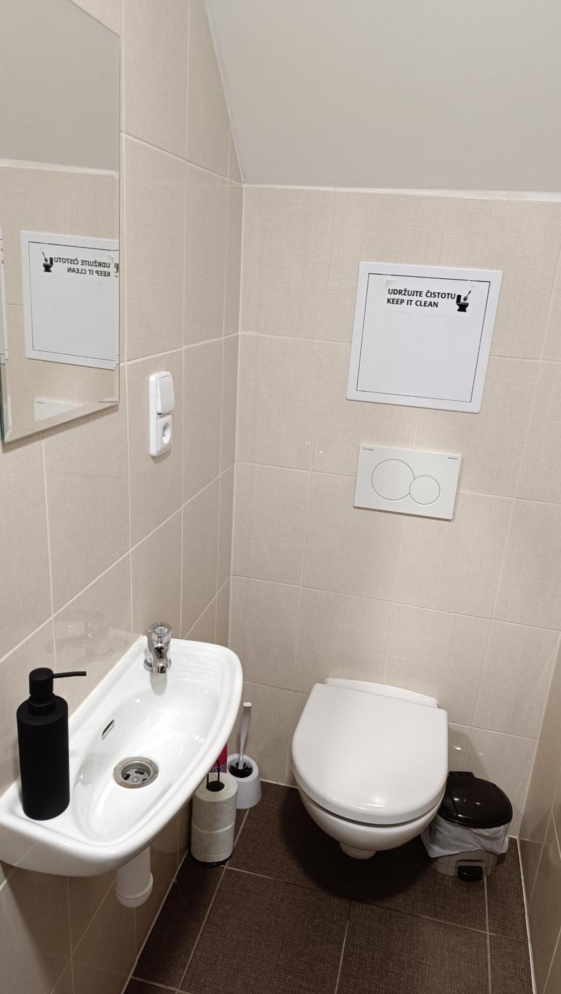 Apartmany Svitkov 79 Pardubice Zewnętrze zdjęcie